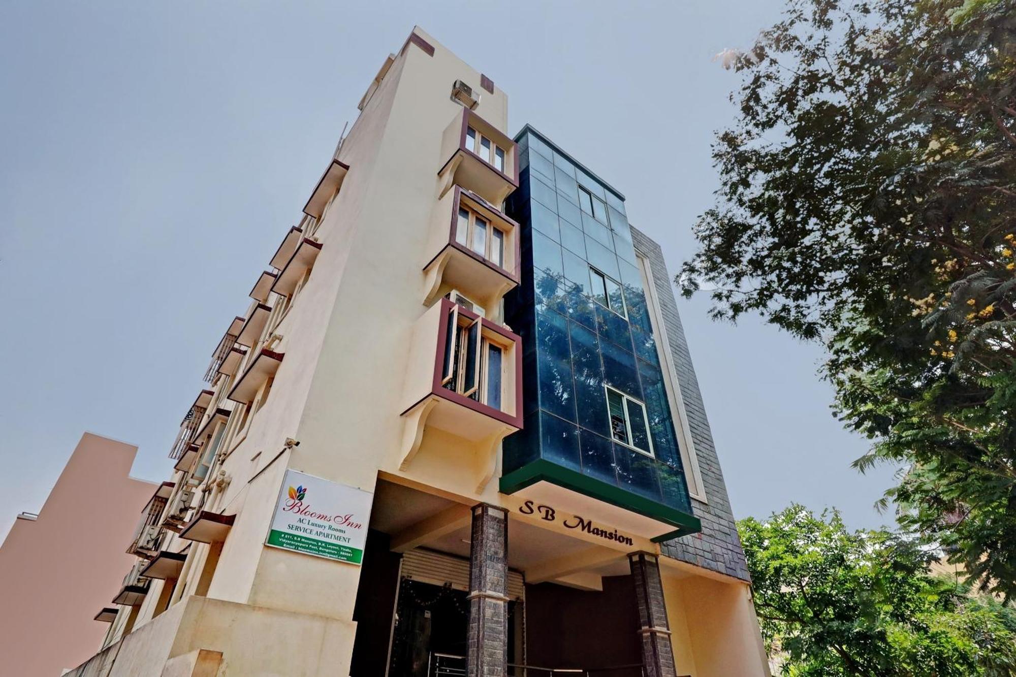 Hotel O Blooms Inn Bangalore Buitenkant foto